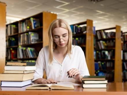 Online Scholarship Opportunities